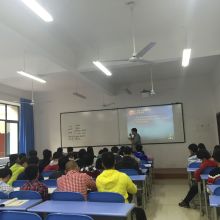 重慶吾華教育信息咨詢服務有限責任公司 專業(yè)信息咨詢服務的領航者